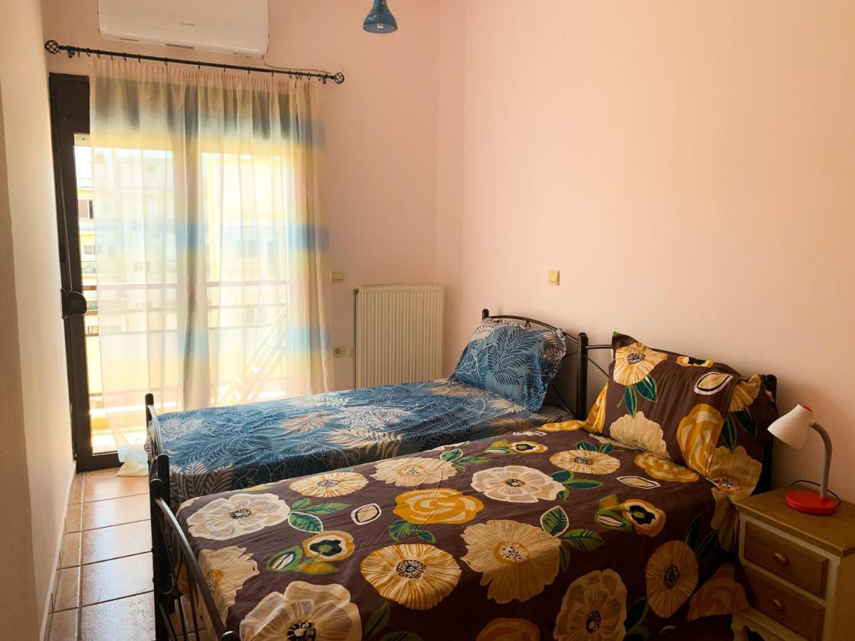 Central Huge Apartment Chania  Bagian luar foto
