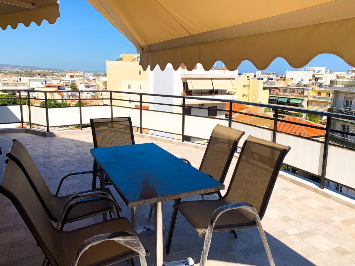 Central Huge Apartment Chania  Bagian luar foto